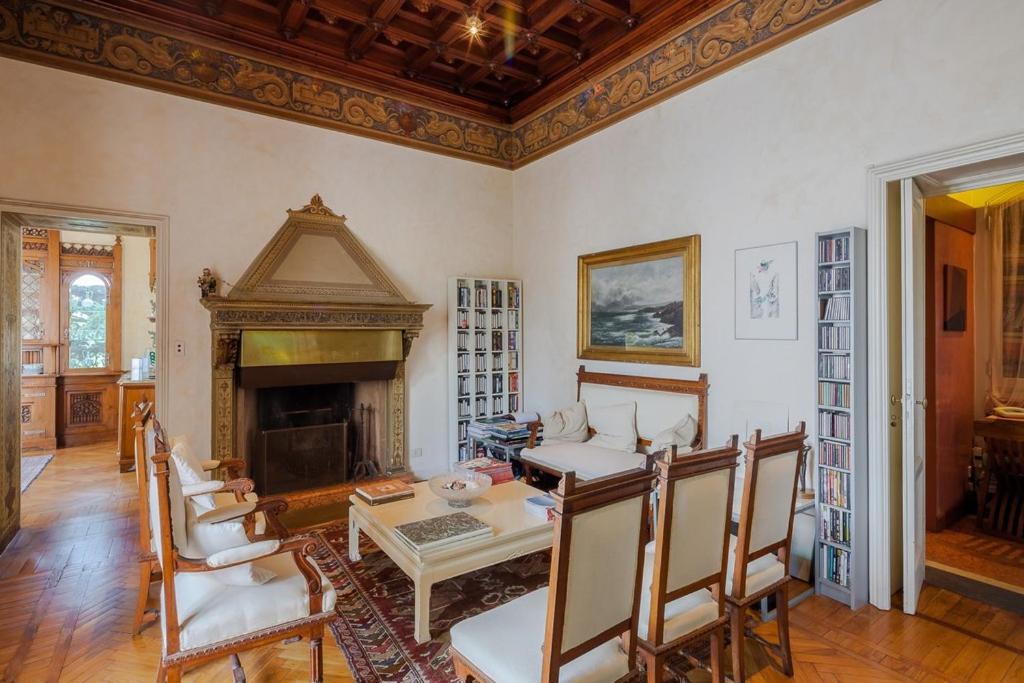Apartamento Il Parco E Gli Affreschi Varese Exterior foto
