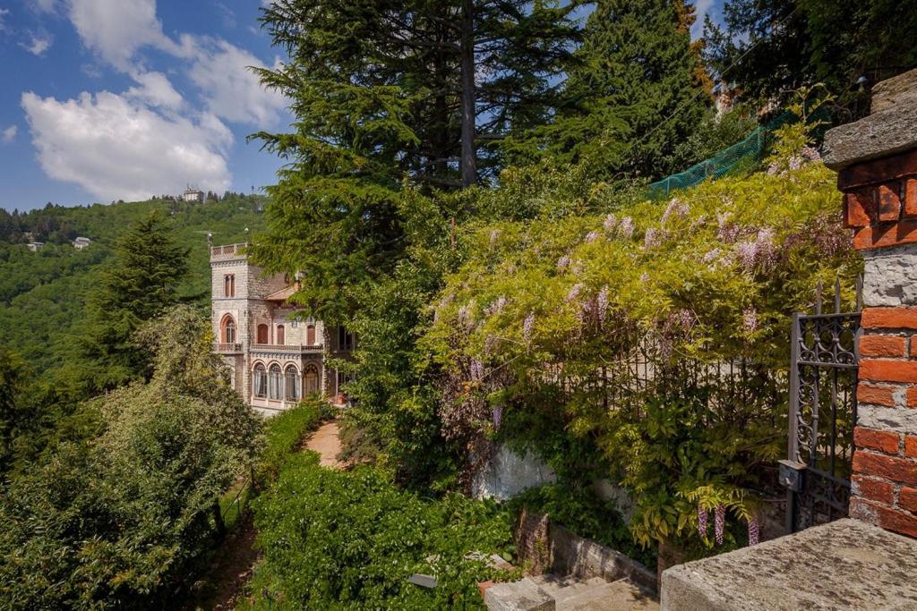Apartamento Il Parco E Gli Affreschi Varese Exterior foto